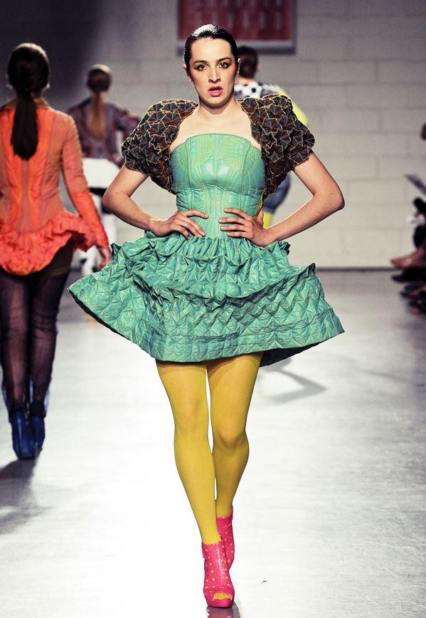 Thème 2ème année designer de mode